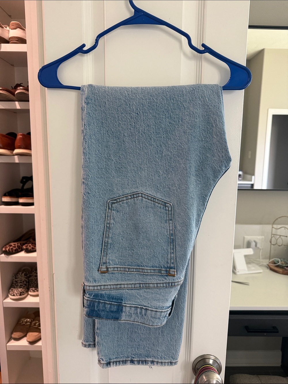 Abercrombie & Fitch Light Blue Women's Jeans “The Straight Mid Rise”
